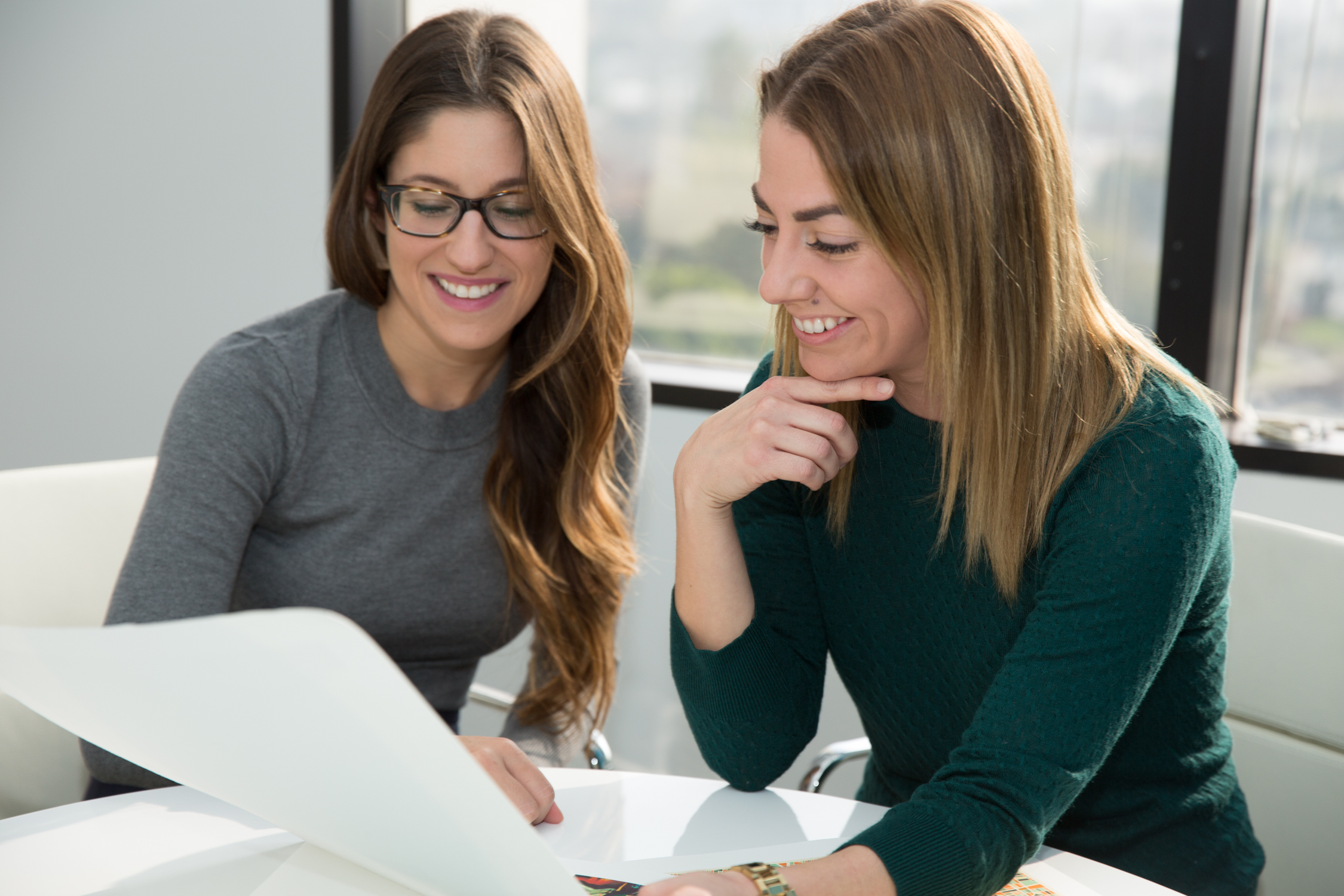 Creative Circle - The Painless Guide to Building a Relationship with Your Account Team